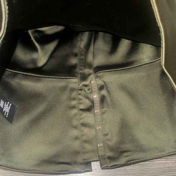 NEW WITH TAGS Ten by Aritzia XS Olive Green Corset Sleeveless Top - Picture 6 of 7